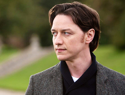 James McAvoy as Charles Xavier .