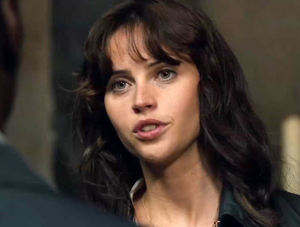 Felicity Jones as Sienna Brooks.