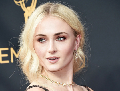 Sophie Turner #SophieTurner #BritishActressBlog #Celebrity #Actress #Model #Entertainment #movie #Star #Hollywood #Film #British |British Actress Blog|Sophie Turner|Celebrity|Game of Thrones|GoT|Sansa Stark|