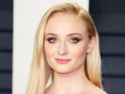 Sophie Turner #SophieTurner #BritishActressBlog #Celebrity #Actress #Model #Entertainment #movie #Star #Hollywood #Film #British |British Actress Blog|Sophie Turner|Celebrity|Game of Thrones|GoT|Sansa Stark|